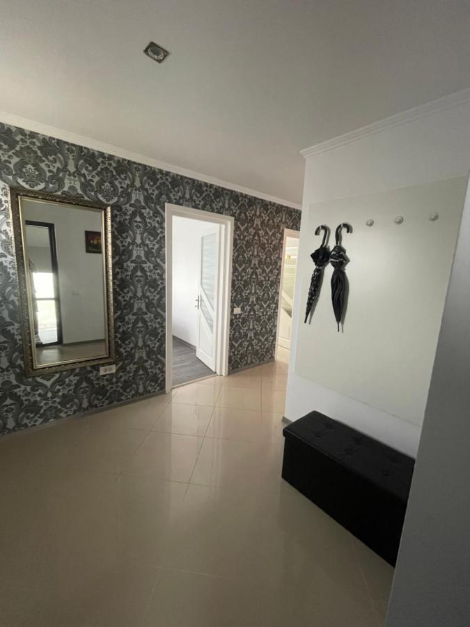 Eroilor II Apartament Apartment Сучеава Екстериор снимка